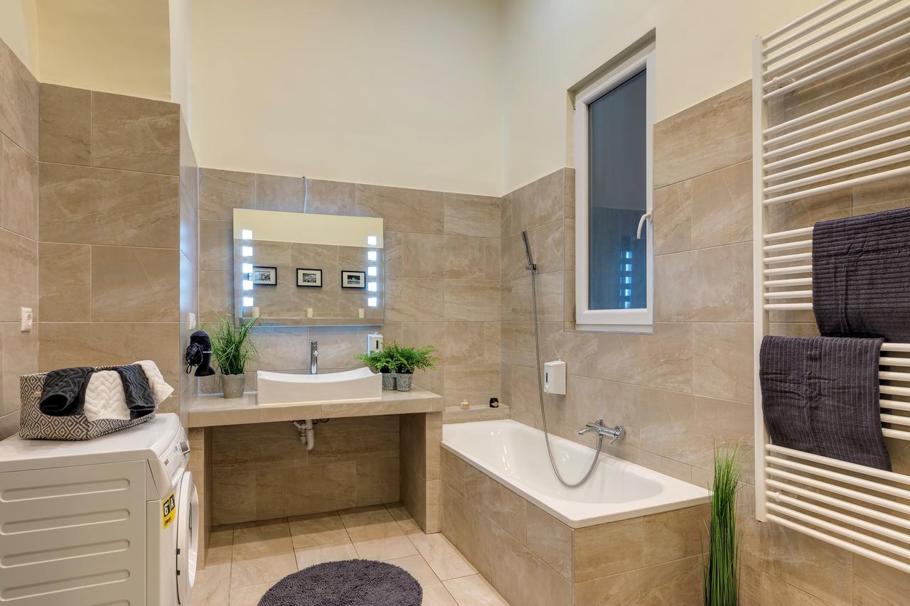 Real Apartments Klauzal Budapeszt Zewnętrze zdjęcie