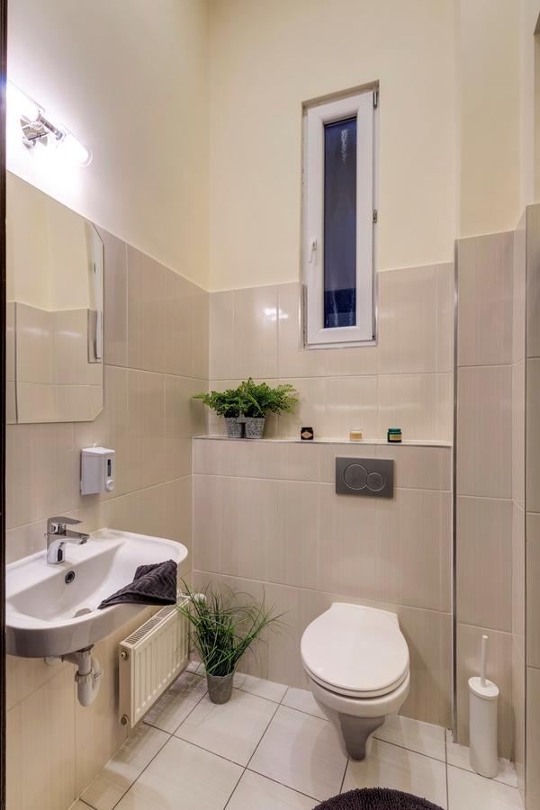 Real Apartments Klauzal Budapeszt Zewnętrze zdjęcie