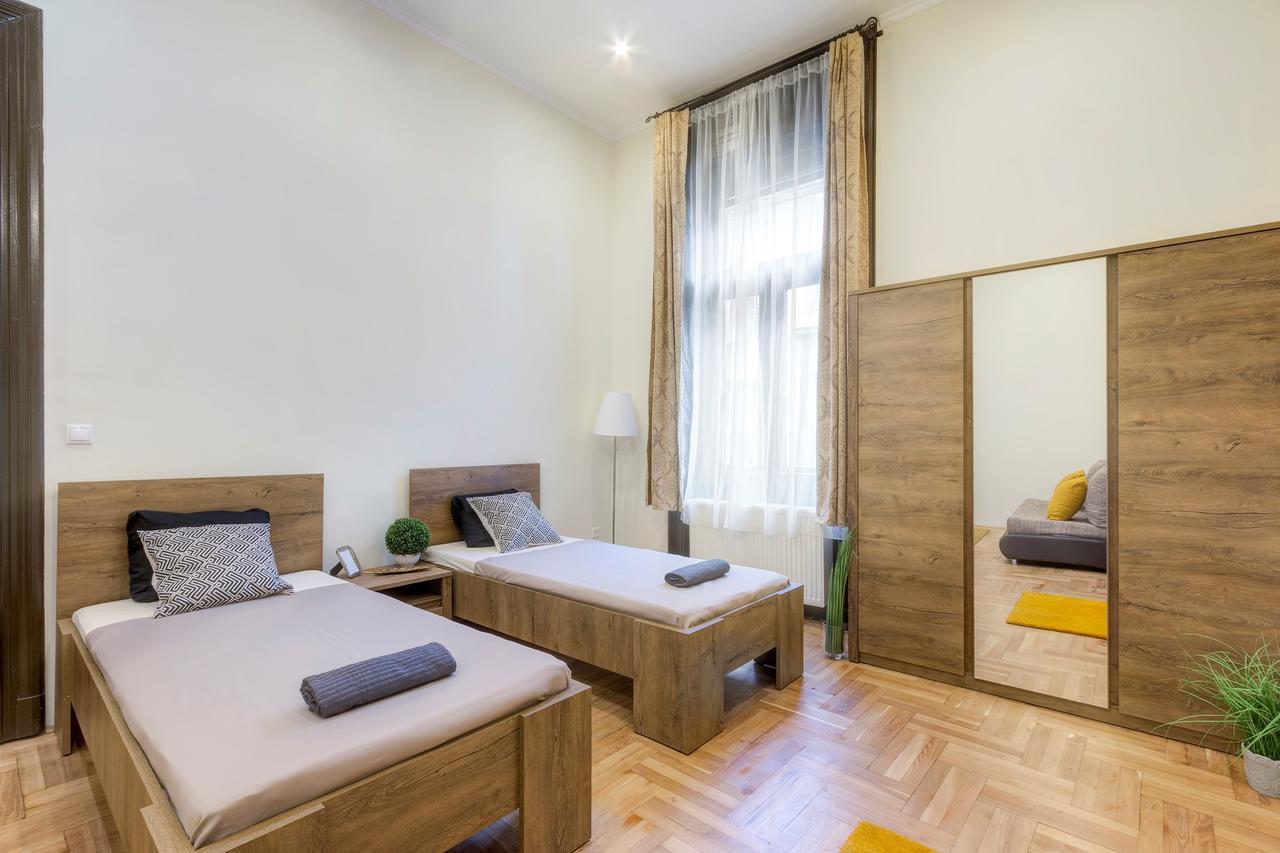 Real Apartments Klauzal Budapeszt Zewnętrze zdjęcie